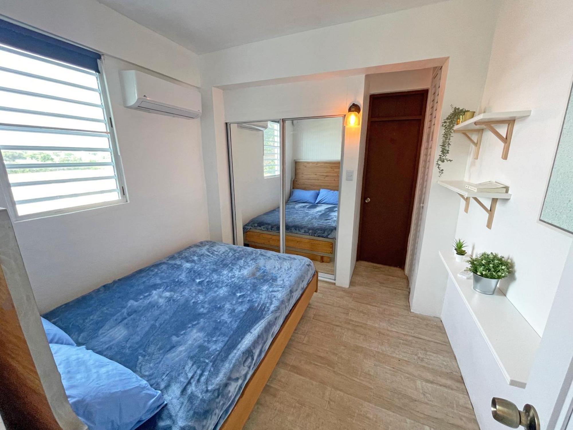 Palmeras Beach Apartments - Playa Santa Guanica Room photo